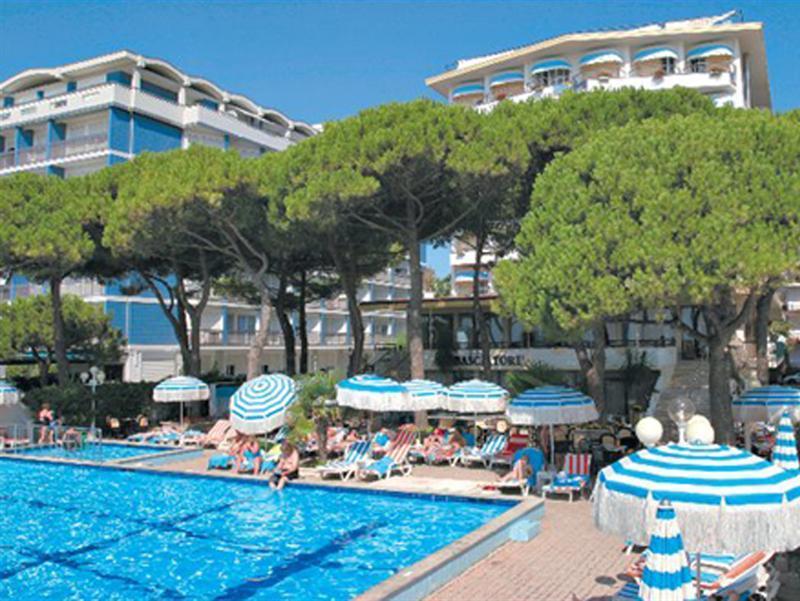 Hotel Ambasciatori Palace Lido di Jesolo Kültér fotó