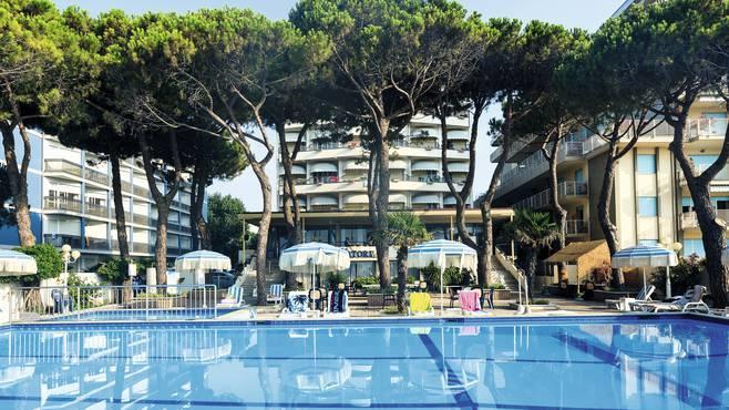 Hotel Ambasciatori Palace Lido di Jesolo Kültér fotó